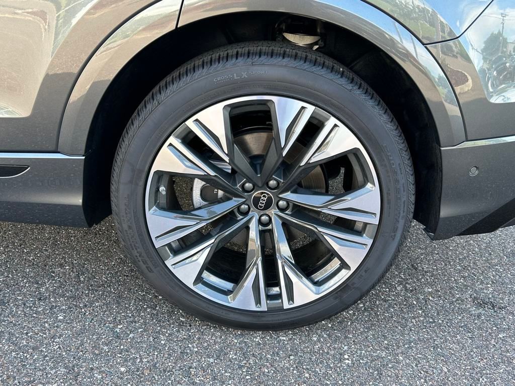 2025 Audi Q8 55 Premium Plus Lakeland FL
