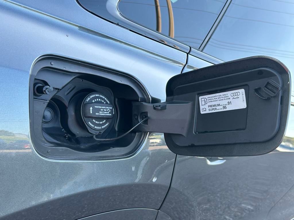 2025 Audi Q8 55 Premium Plus Lakeland FL