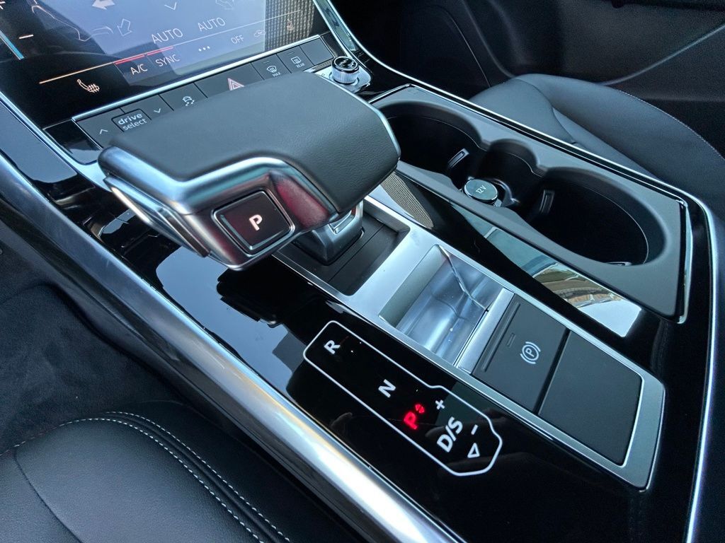 2025 Audi Q8 55 Premium Lakeland FL