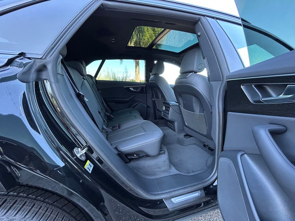 2025 Audi Q8 55 Premium Lakeland FL