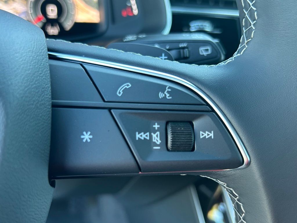 2025 Audi Q8 55 Premium Lakeland FL