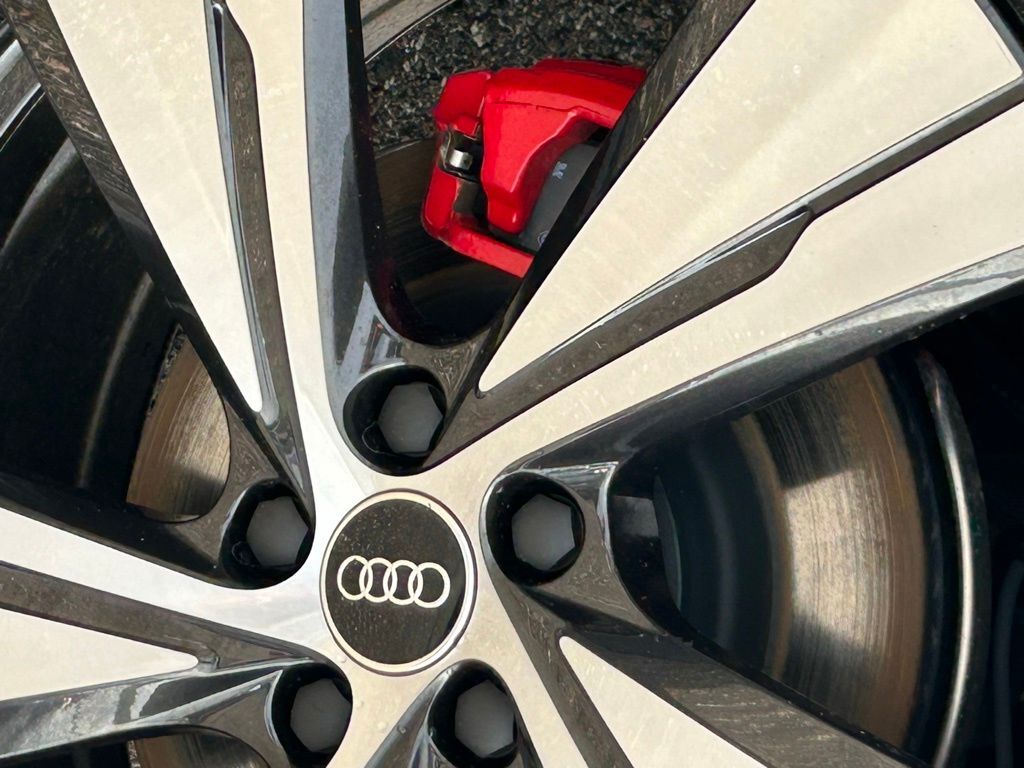 2025 Audi SQ5 3.0T Premium Plus Lakeland FL