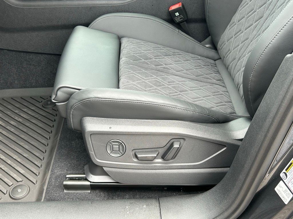 2025 Audi SQ5 3.0T Premium Plus Lakeland FL