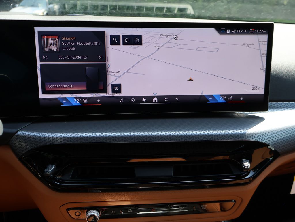 2025 BMW 3 Series 330i xDrive