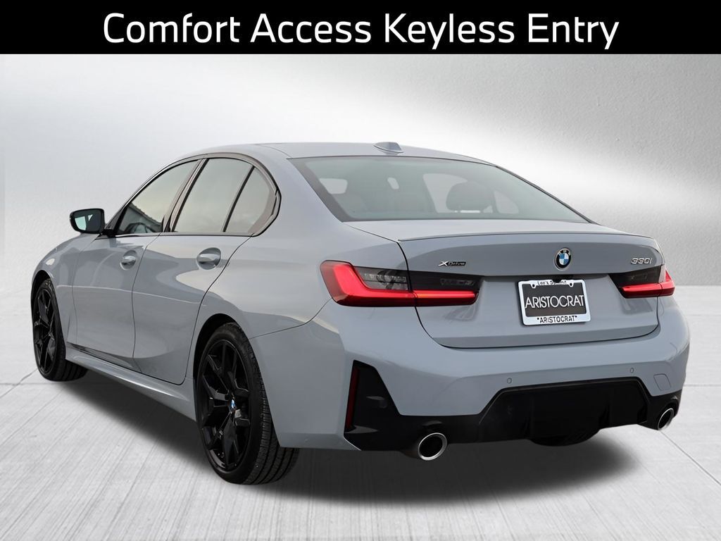 2025 BMW 3 Series 330i xDrive