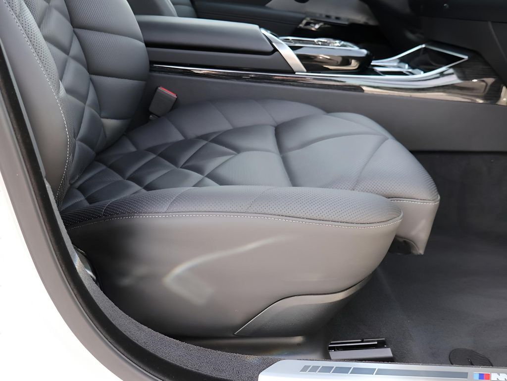 2025 BMW 7 Series 740i xDrive San Clemente CA