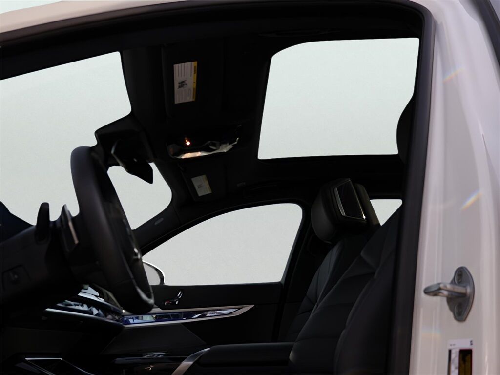 2025 BMW 7 Series 740i xDrive San Clemente CA