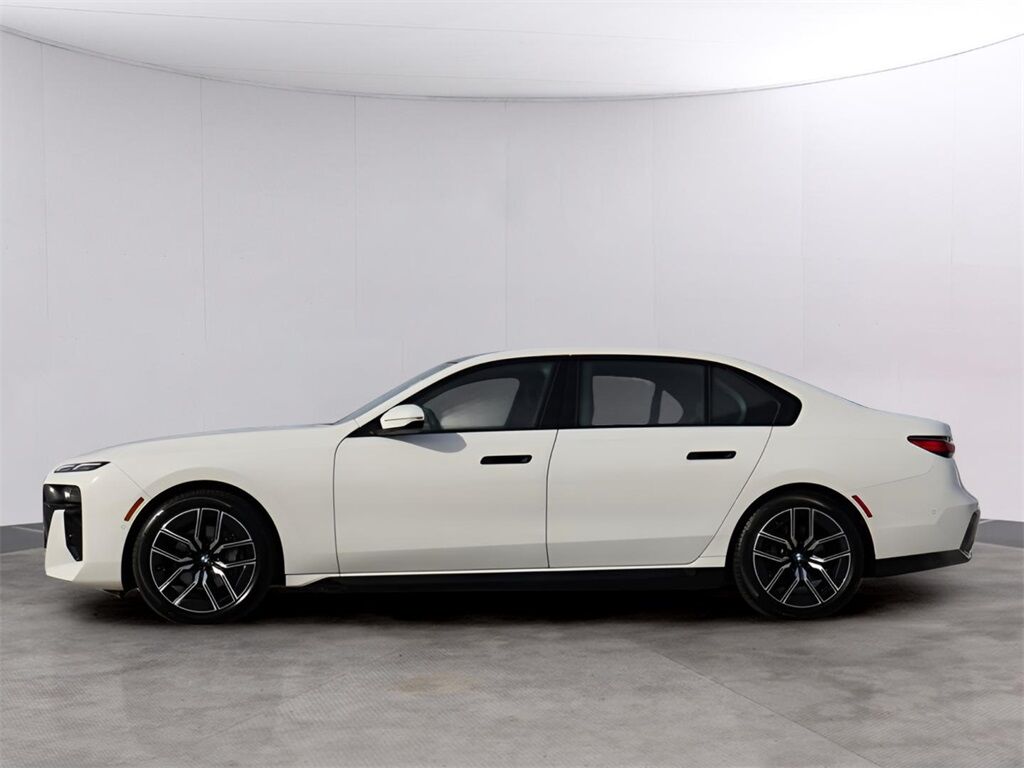 2025 BMW 7 Series 740i xDrive San Clemente CA