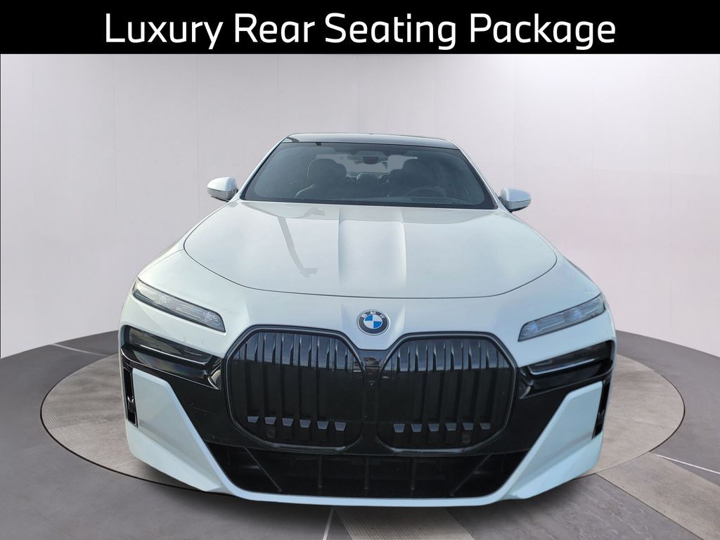 2025 BMW 7 Series 760i xDrive