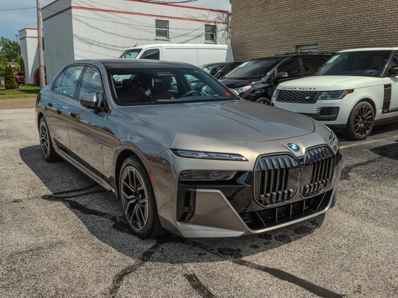 2025 BMW 7 Series 760i xDrive 2025 BMW 7 Series 760i xDrive