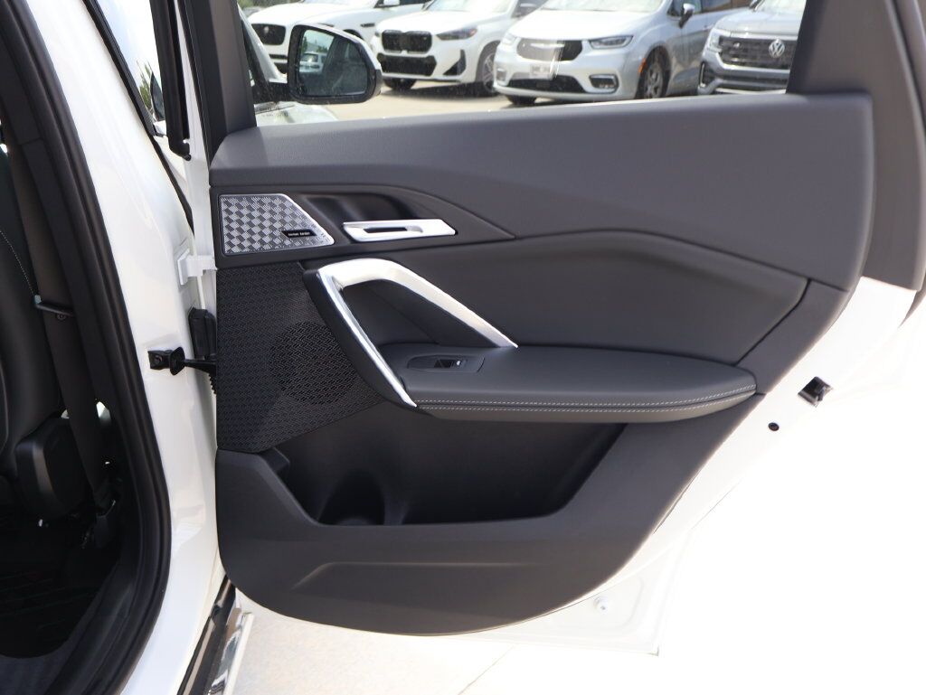 2025 BMW X1 xDrive28i