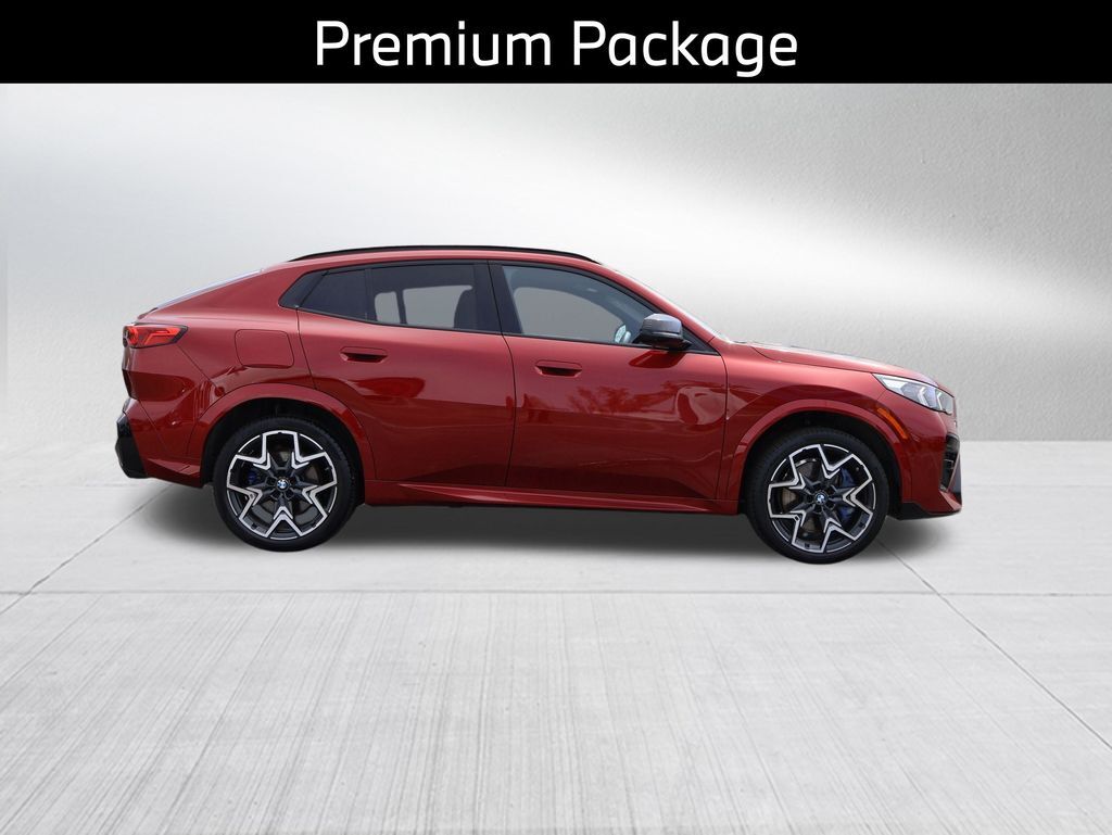 2025 BMW X2 M35i