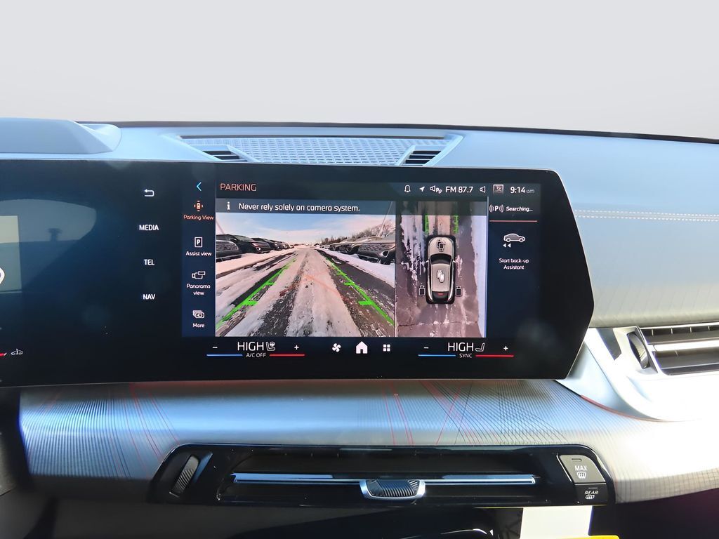 2025 BMW X2 xDrive28i