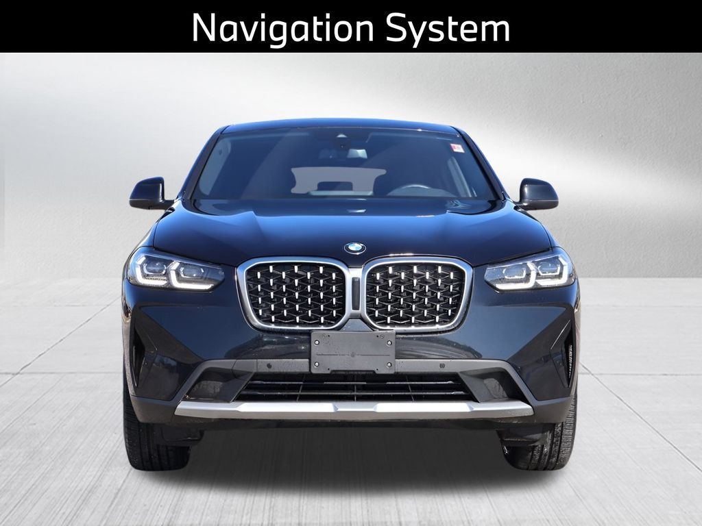 2025 BMW X4 xDrive30i