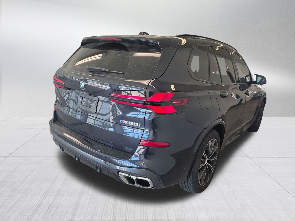 2025 BMW X5 M60i