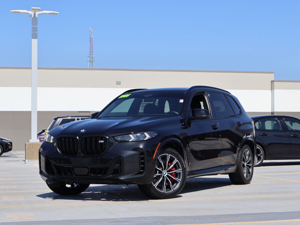 2025 BMW X5 M60i