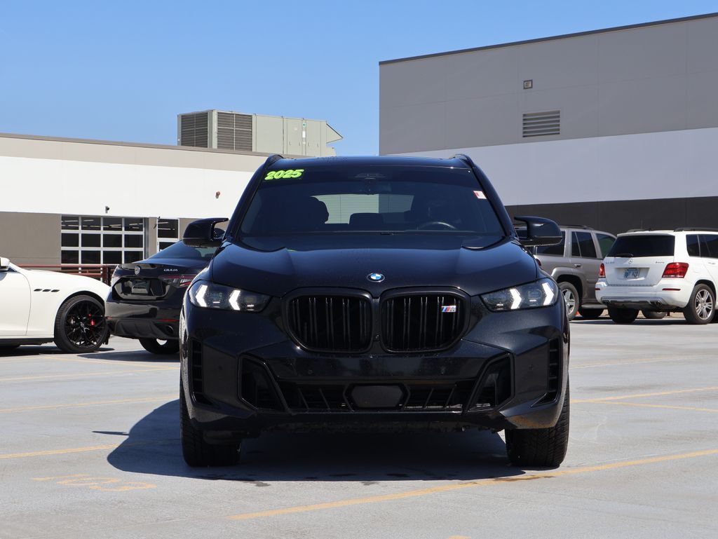 2025 BMW X5 M60i