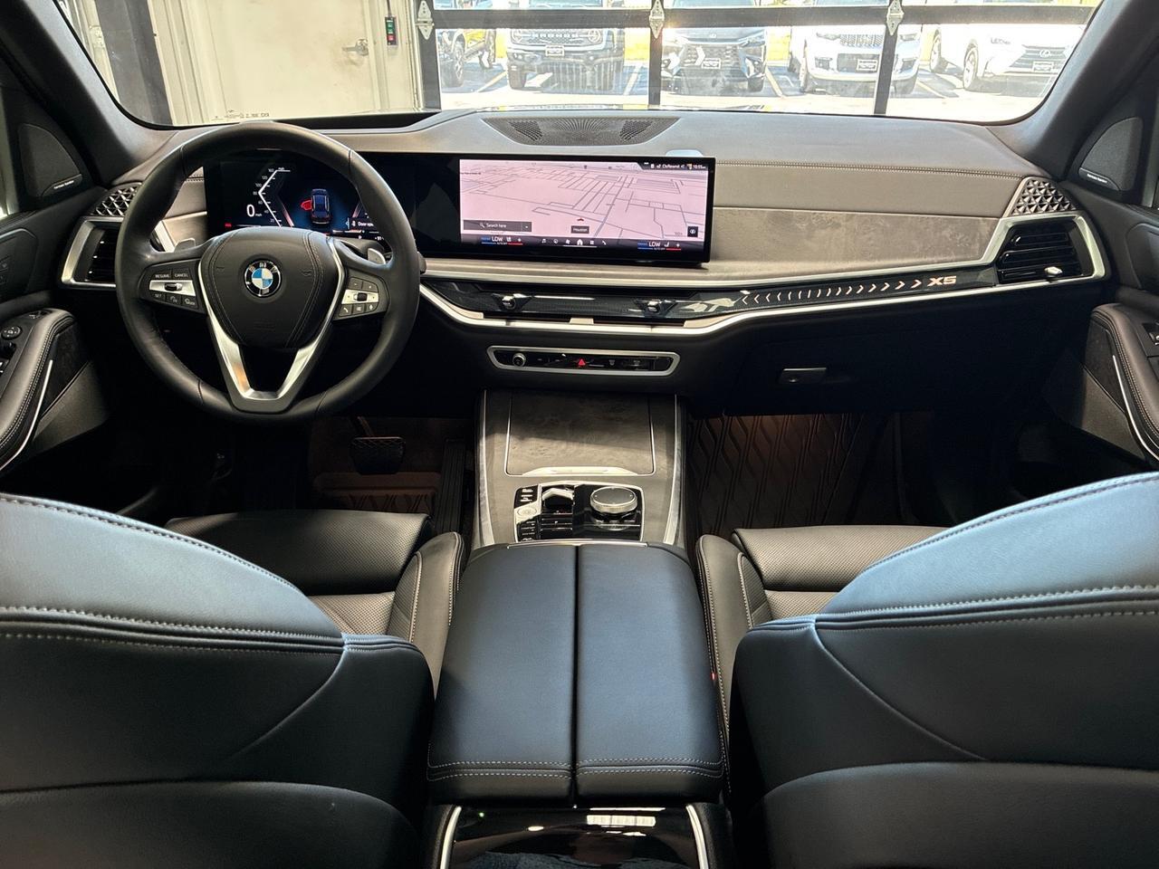 2025 BMW X5 xDrive40i, Parking Assistance Pkg, Premium Pkg, 4-Zone Climate, Houston TX 2025 BMW X5 xDrive40i, Parking Assistance Pkg, Premium Pkg, 4-Zone Climate, Houston TX