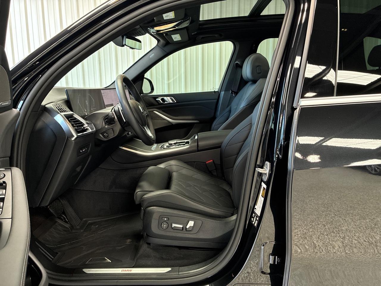 2025 BMW X5 xDrive40i, Parking Assistance Pkg, Premium Pkg, 4-Zone Climate, Houston TX 2025 BMW X5 xDrive40i, Parking Assistance Pkg, Premium Pkg, 4-Zone Climate, Houston TX