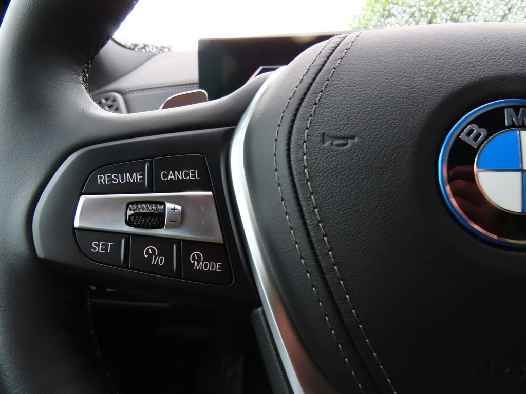 2025 BMW X5 xDrive50e
