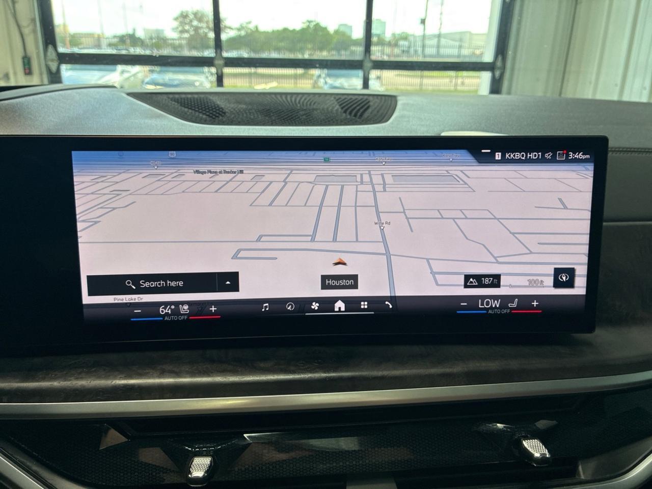 2025 BMW X7 xDrive40i, M-Sport Professional Pkg, Premium Pkg, Park Assist Pkg, Climate Control Pkg Houston TX 2025 BMW X7 xDrive40i, M-Sport Professional Pkg, Premium Pkg, Park Assist Pkg, Climate Control Pkg Houston TX