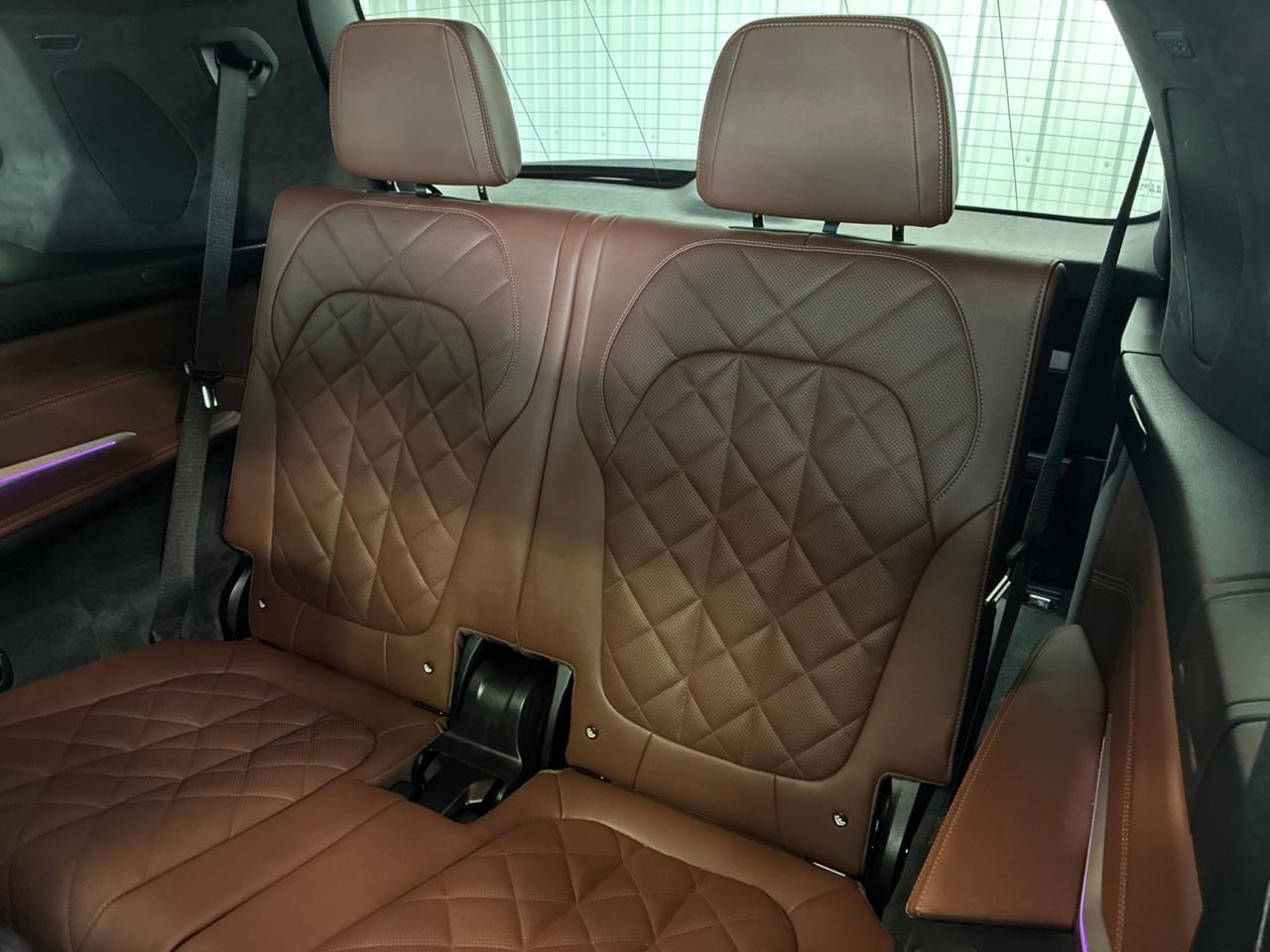 2025 BMW X7 xDrive40i, M-Sport Professional Pkg, Premium Pkg, Park Assist Pkg, Climate Control Pkg Houston TX 2025 BMW X7 xDrive40i, M-Sport Professional Pkg, Premium Pkg, Park Assist Pkg, Climate Control Pkg Houston TX