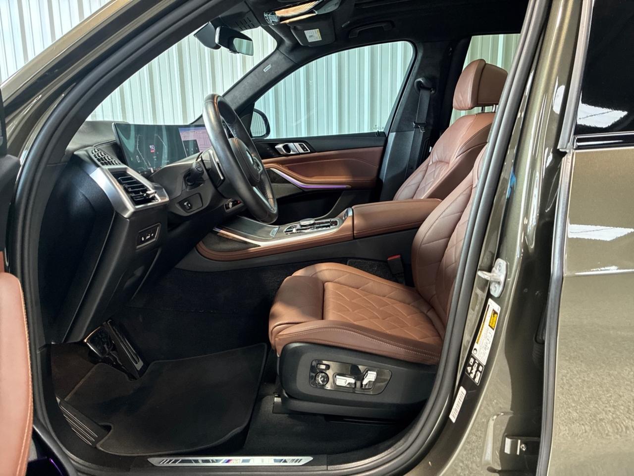 2025 BMW X7 xDrive40i, M-Sport Professional Pkg, Premium Pkg, Park Assist Pkg, Climate Control Pkg Houston TX 2025 BMW X7 xDrive40i, M-Sport Professional Pkg, Premium Pkg, Park Assist Pkg, Climate Control Pkg Houston TX