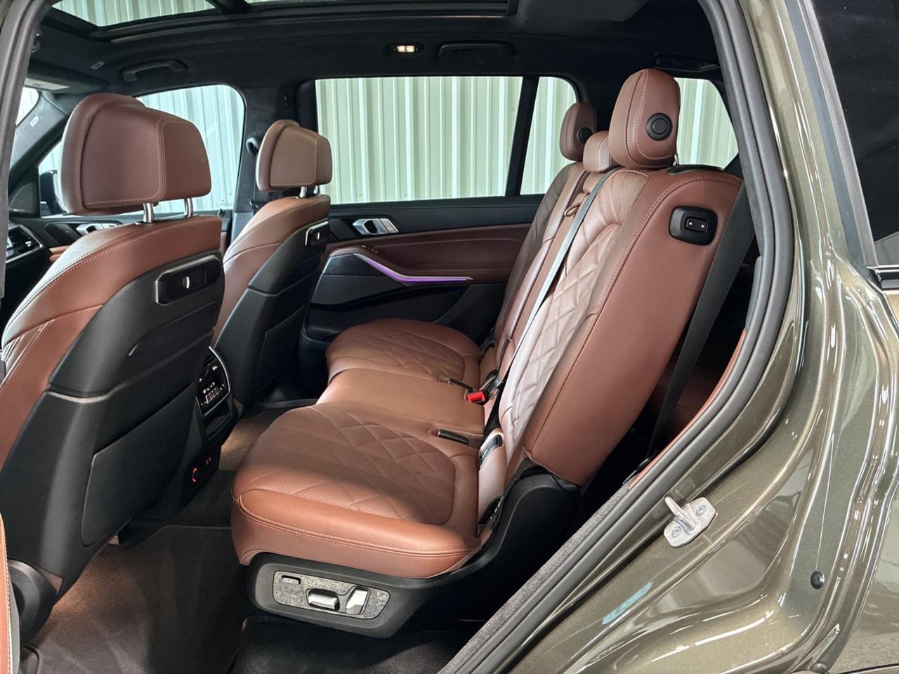 2025 BMW X7 xDrive40i, M-Sport Professional Pkg, Premium Pkg, Park Assist Pkg, Climate Control Pkg Houston TX 2025 BMW X7 xDrive40i, M-Sport Professional Pkg, Premium Pkg, Park Assist Pkg, Climate Control Pkg Houston TX