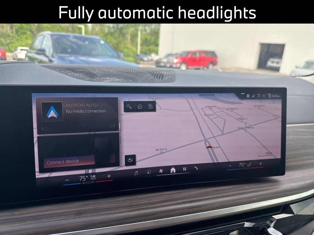 2025 BMW X7 xDrive40i
