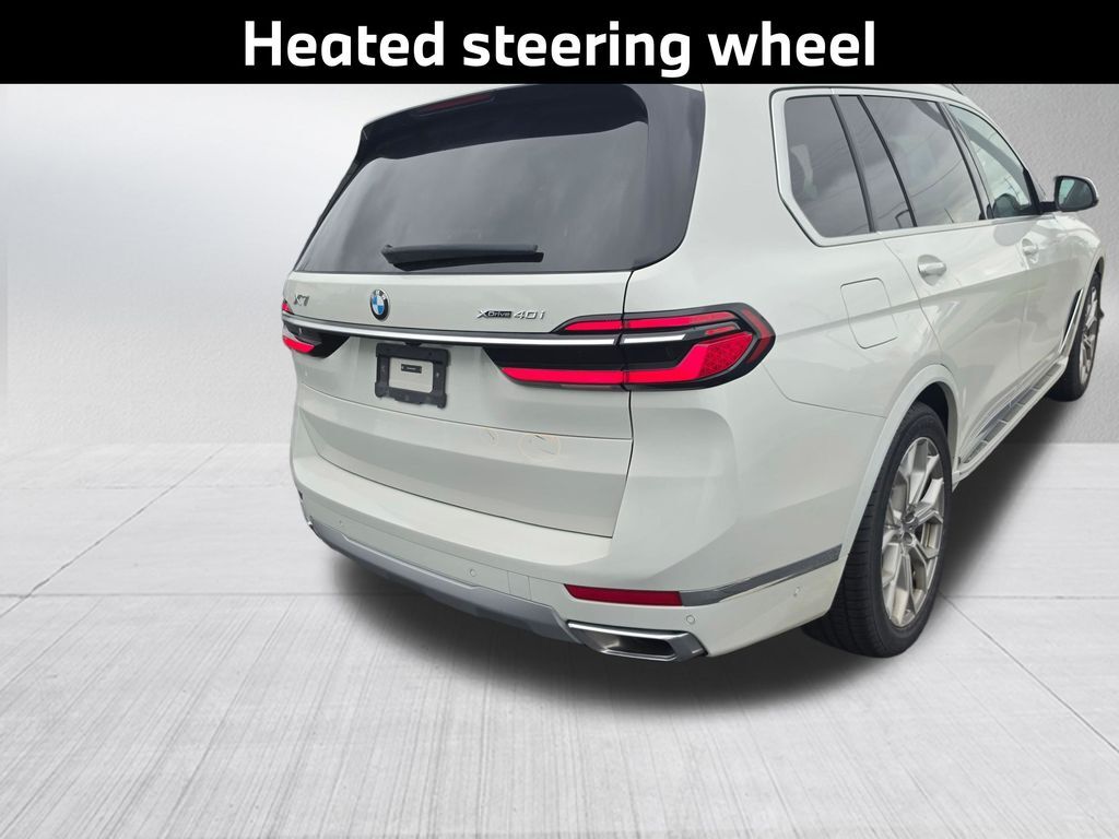2025 BMW X7 xDrive40i