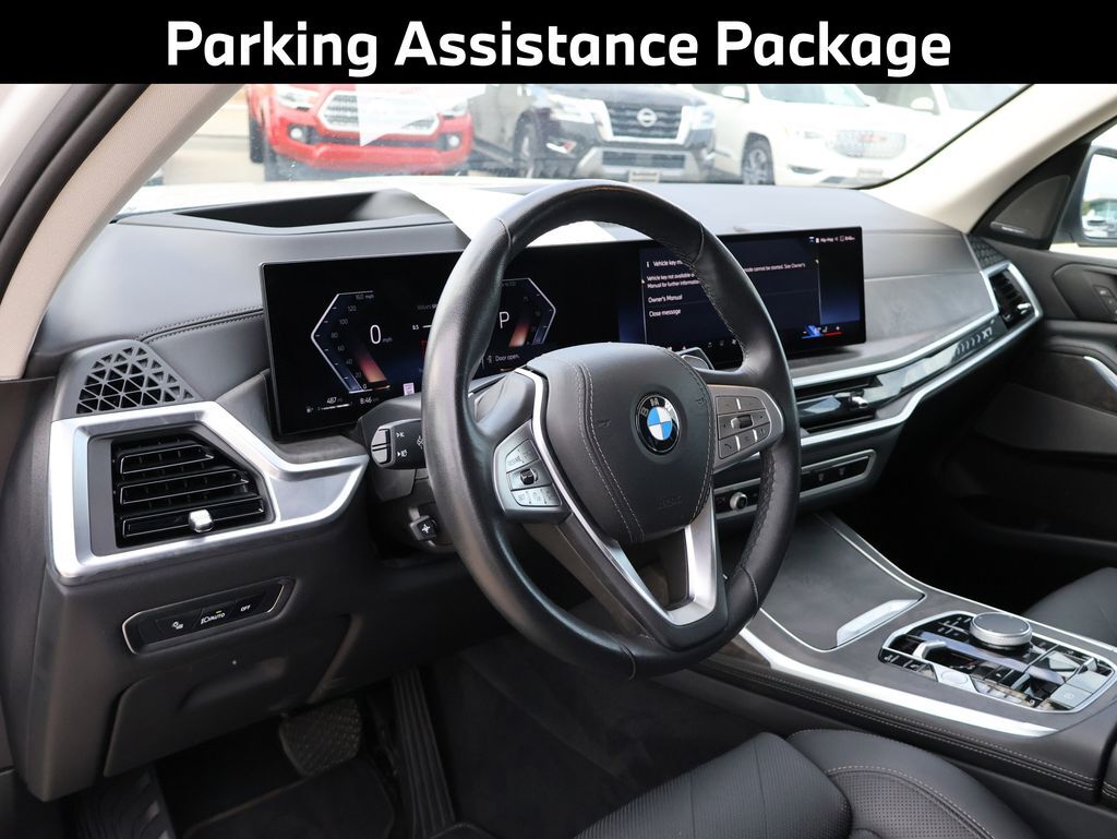 2025 BMW X7 xDrive40i
