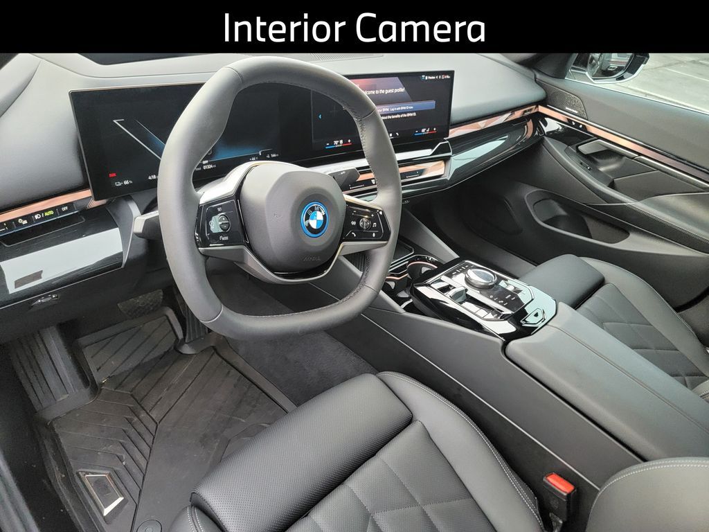 2025 BMW i5 xDrive40