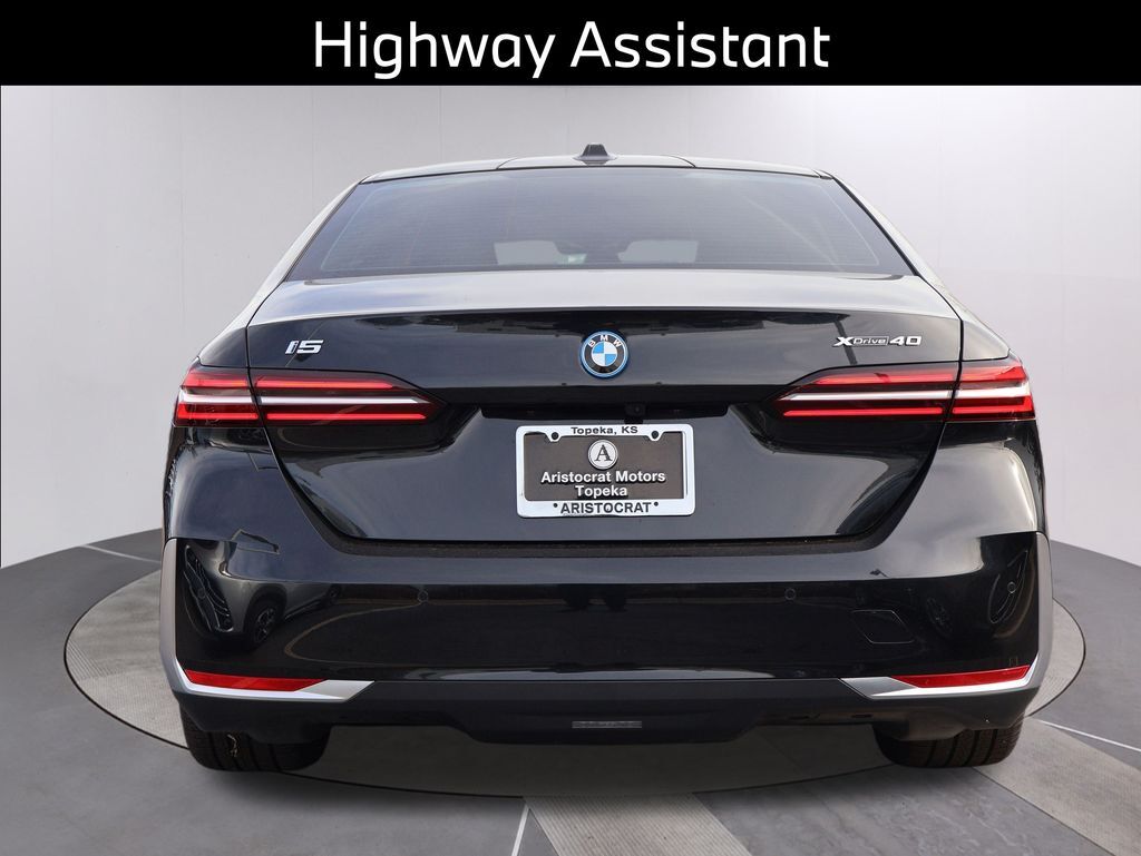 2025 BMW i5 xDrive40