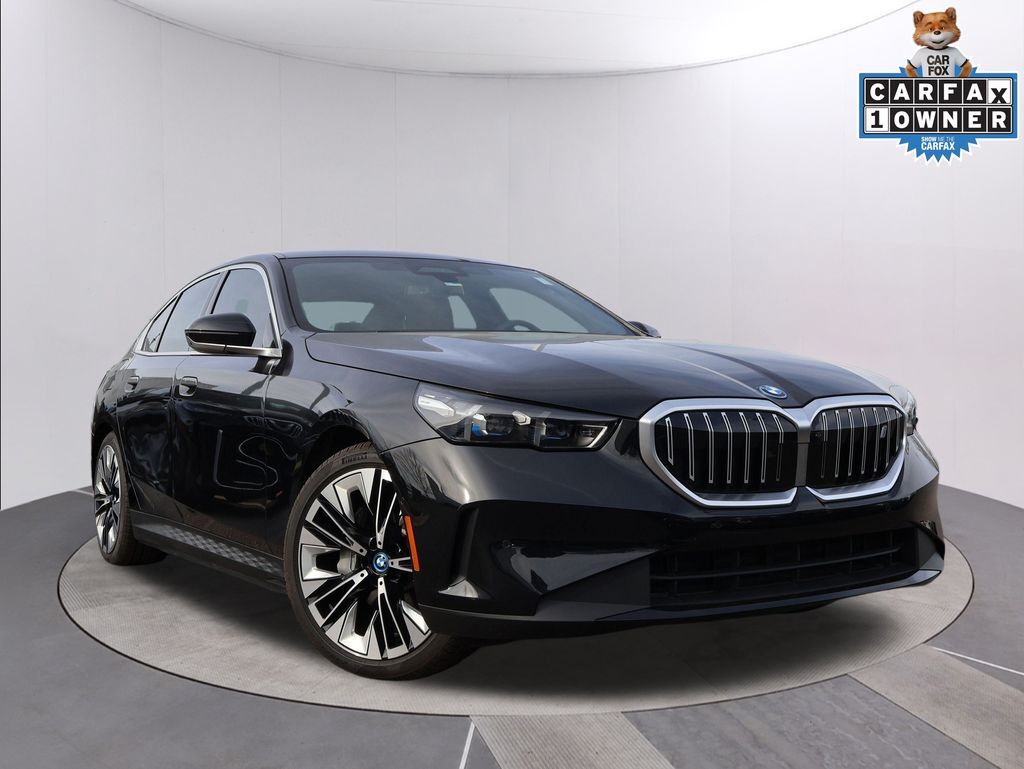 2025 BMW i5 xDrive40