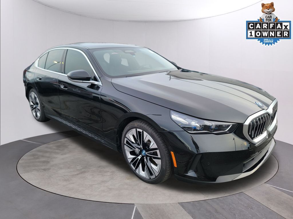 2025 BMW i5 xDrive40