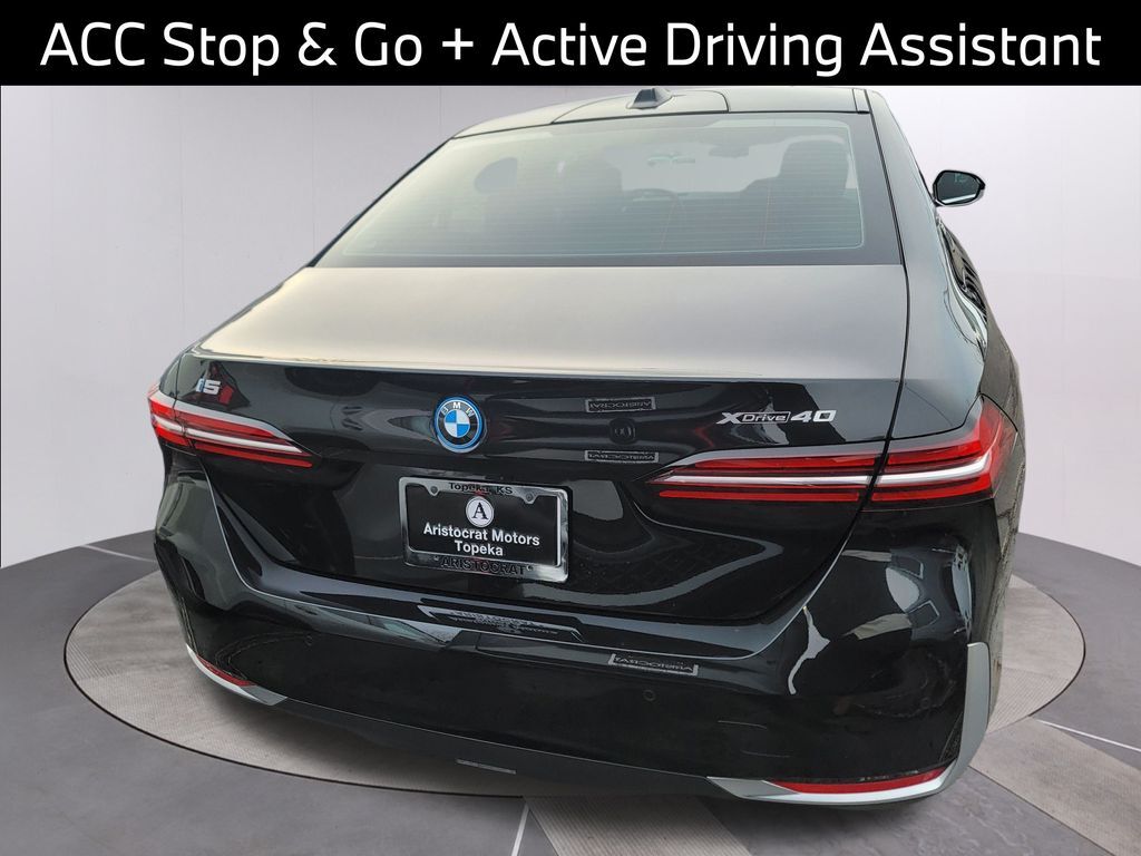 2025 BMW i5 xDrive40