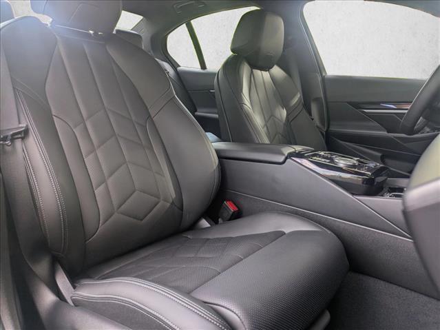 2025 BMW i5 xDrive40 Roseville CA