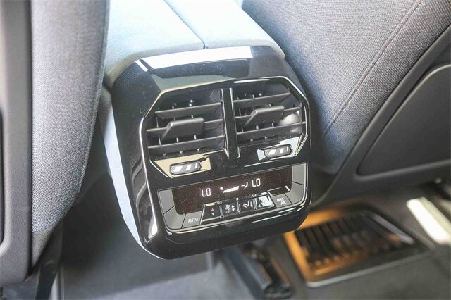 2025 BMW iX xDrive50 Glendale CA 2025 BMW iX xDrive50 Glendale CA