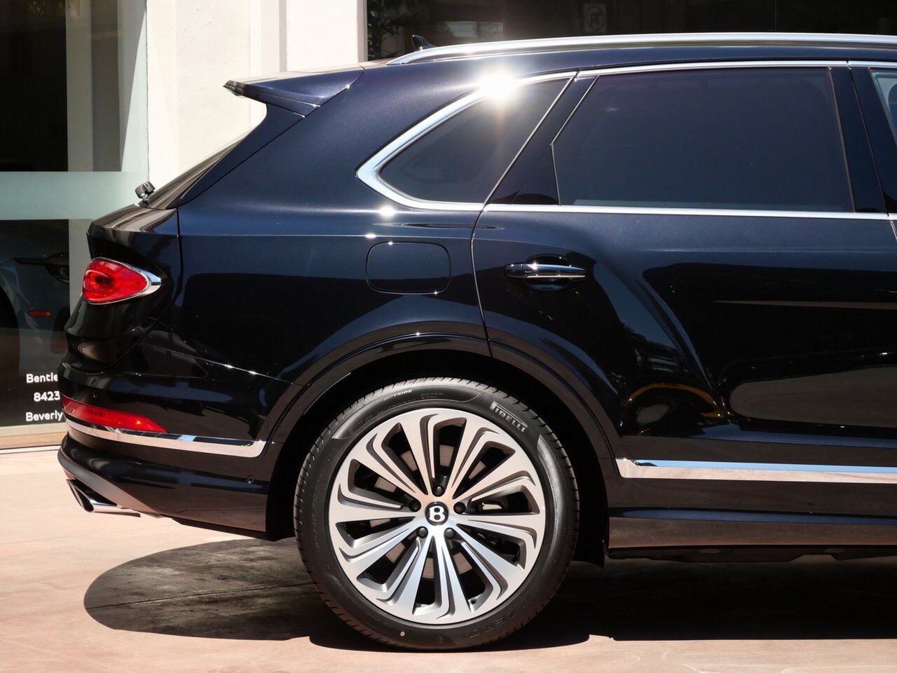 2025 Bentley Bentayga Atelier Edition V8 Lawrence KS