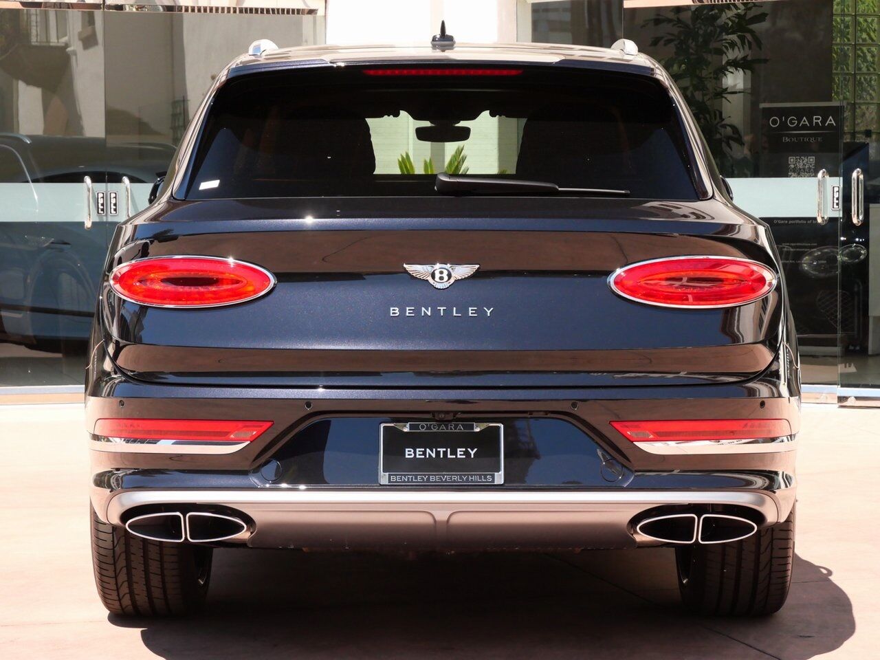 2025 Bentley Bentayga Atelier Edition V8 Lawrence KS