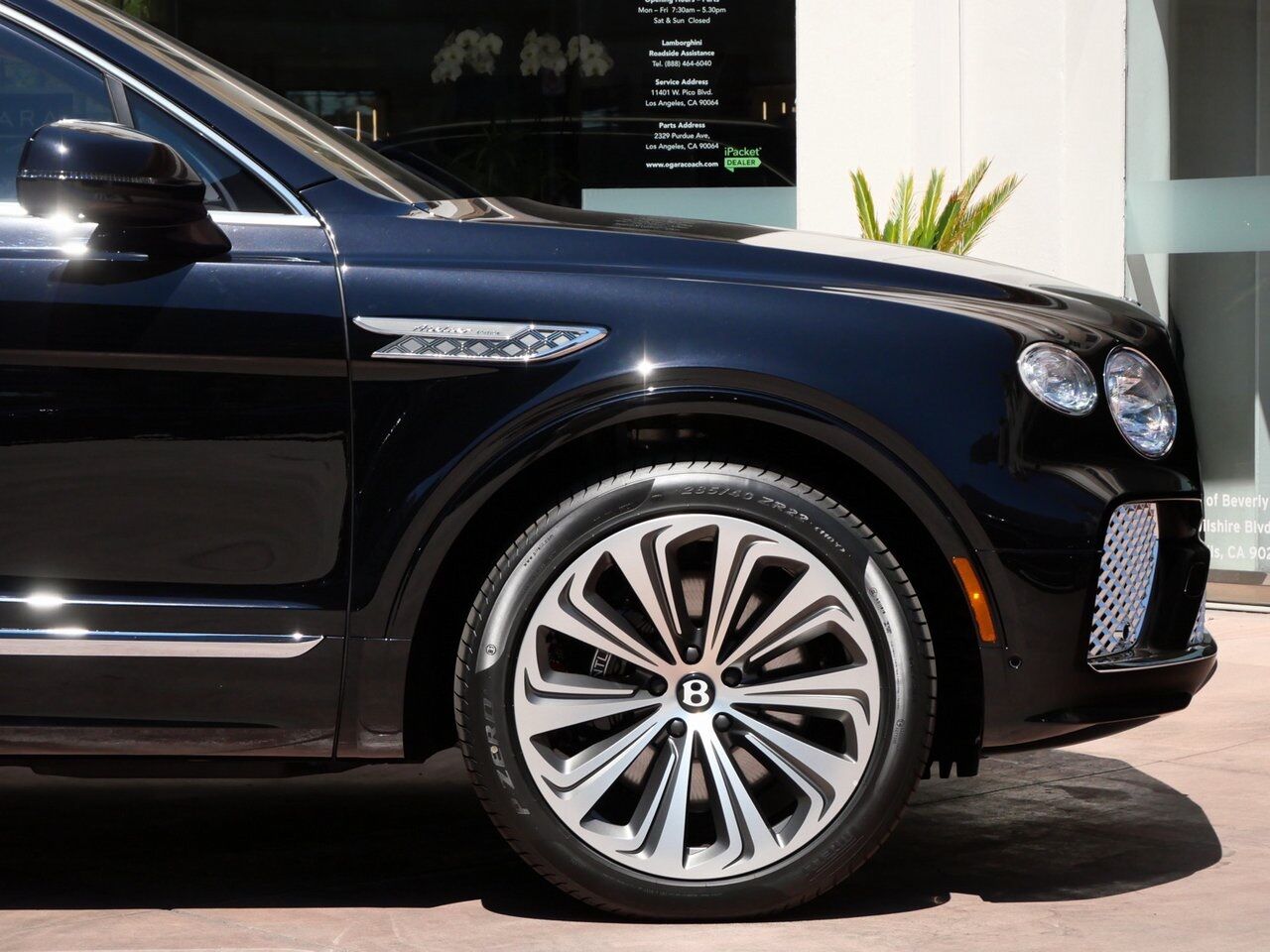 2025 Bentley Bentayga Atelier Edition V8 Lawrence KS