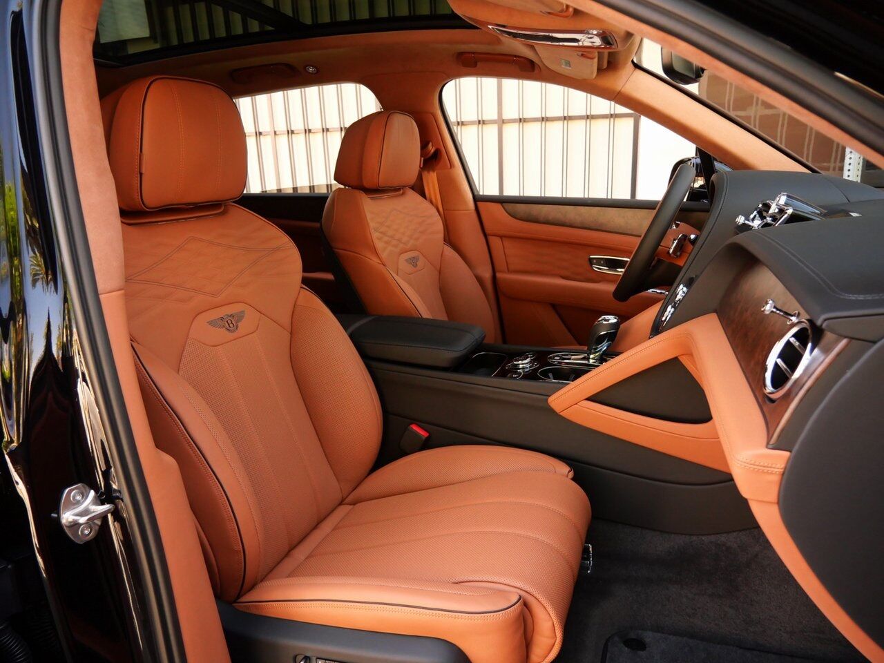 2025 Bentley Bentayga Atelier Edition V8 Lawrence KS