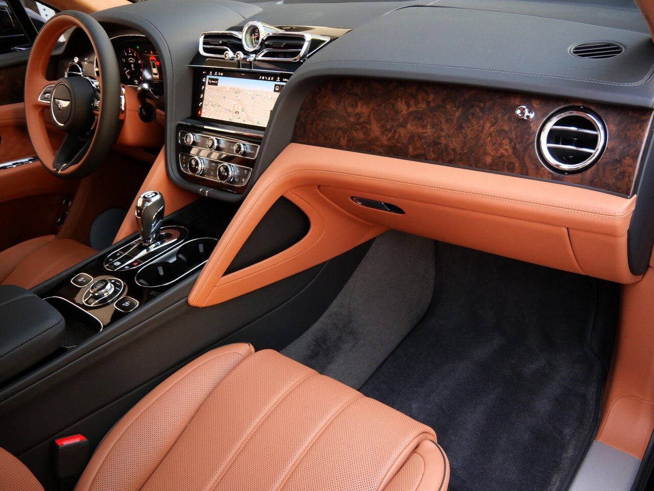 2025 Bentley Bentayga Atelier Edition V8 Lawrence KS