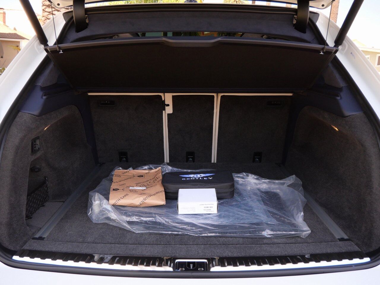 2025 Bentley Bentayga Azure Lawrence KS