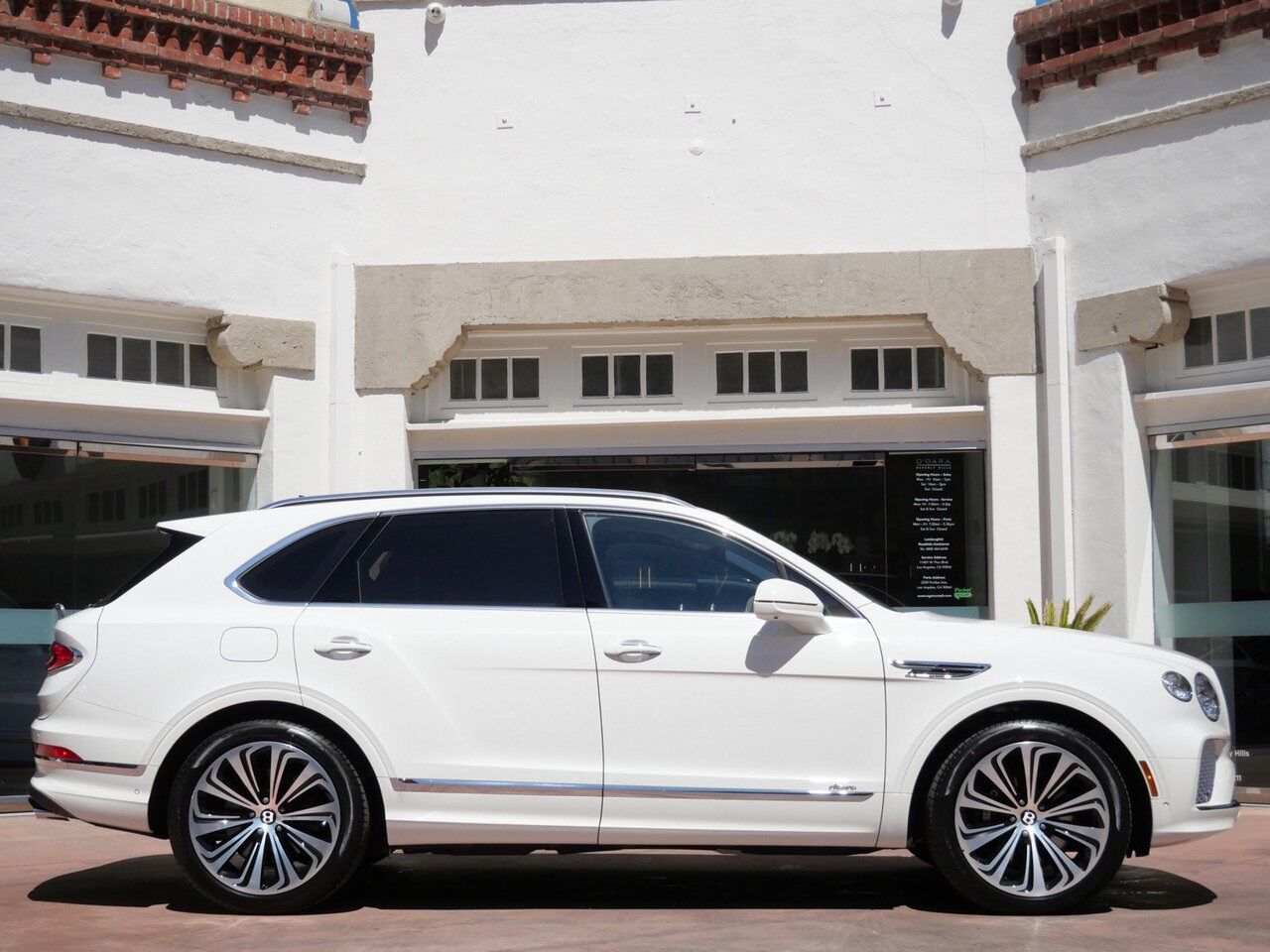 2025 Bentley Bentayga Azure Lawrence KS