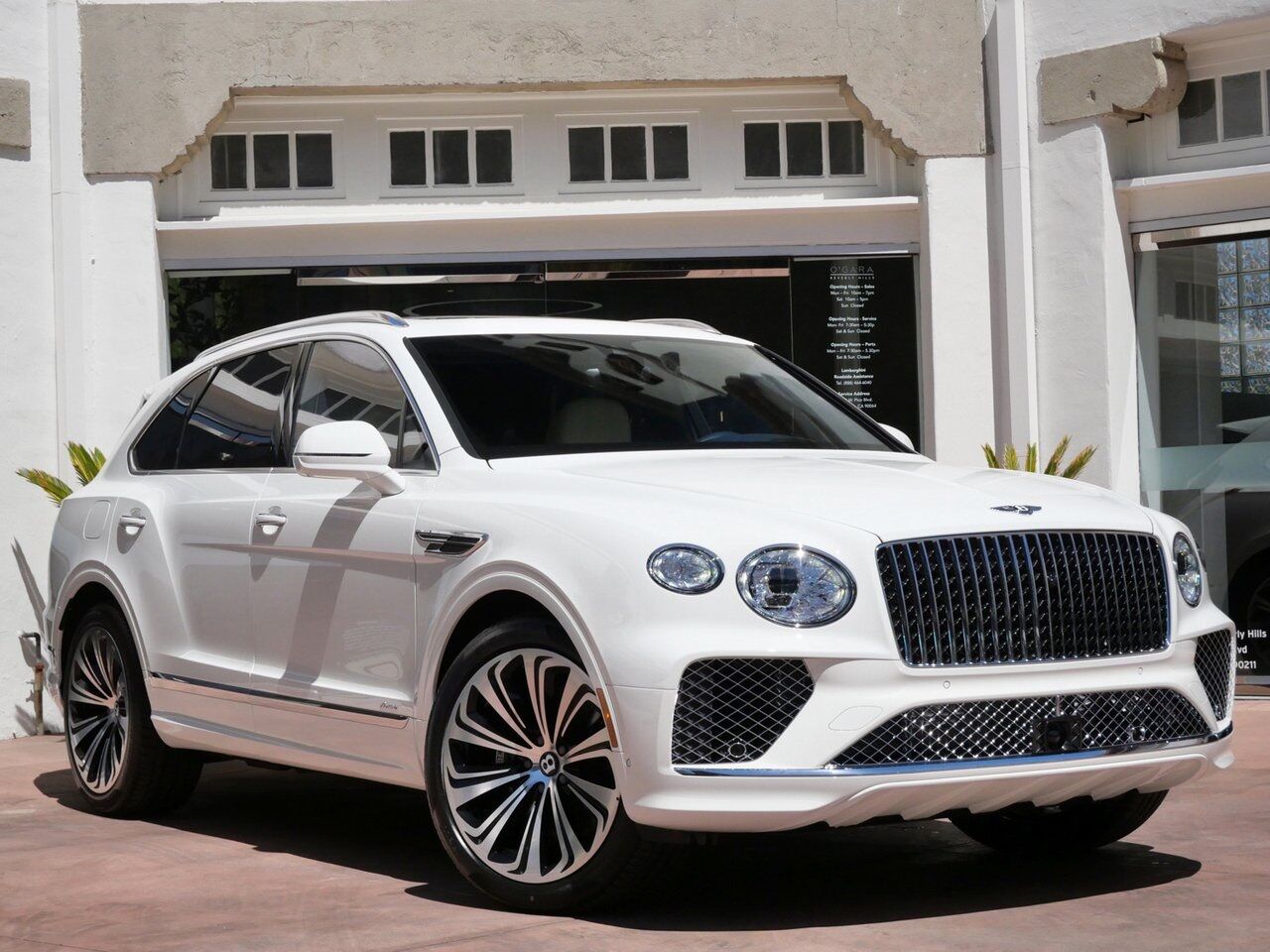 2025 Bentley Bentayga Azure Lawrence KS