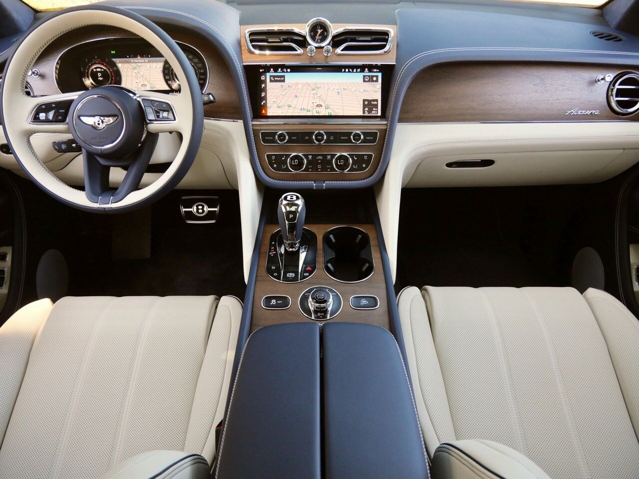 2025 Bentley Bentayga Azure Lawrence KS
