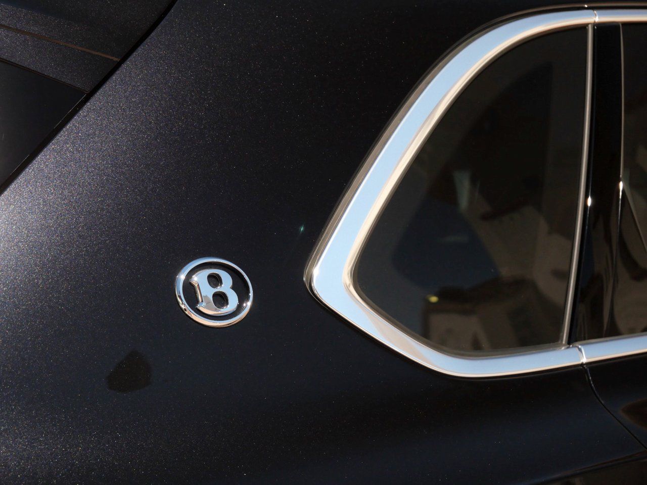 2025 Bentley Bentayga EWB Lawrence KS