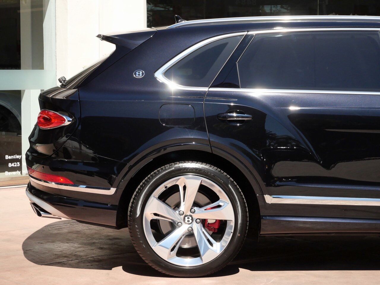 2025 Bentley Bentayga EWB Lawrence KS