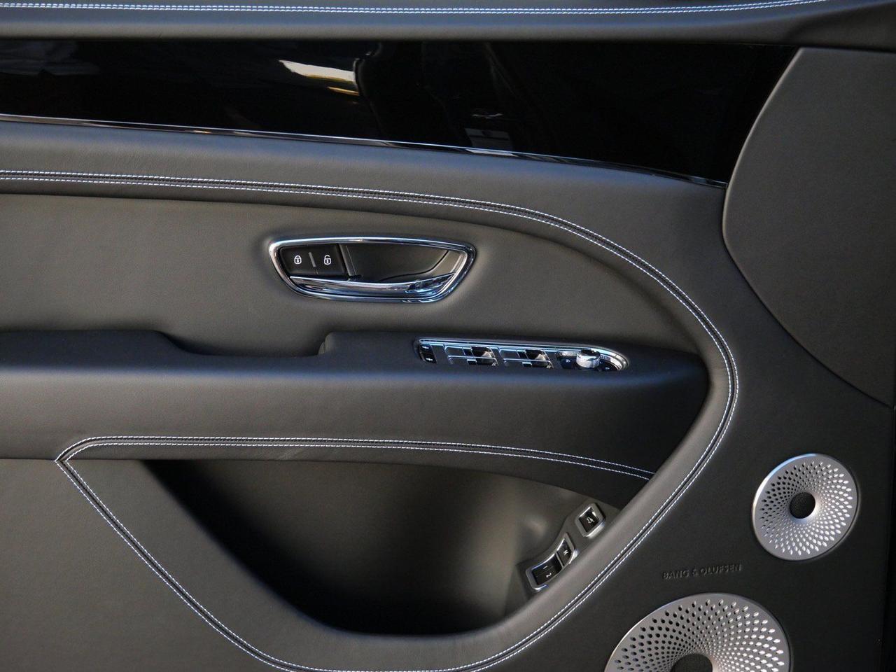 2025 Bentley Bentayga EWB Lawrence KS